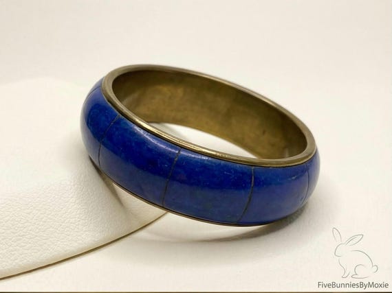 Vintage Cerulean Mosaic Bangle Bracelet – Brass Lined Blue Inlay Retro Y2K Statement Jewelry