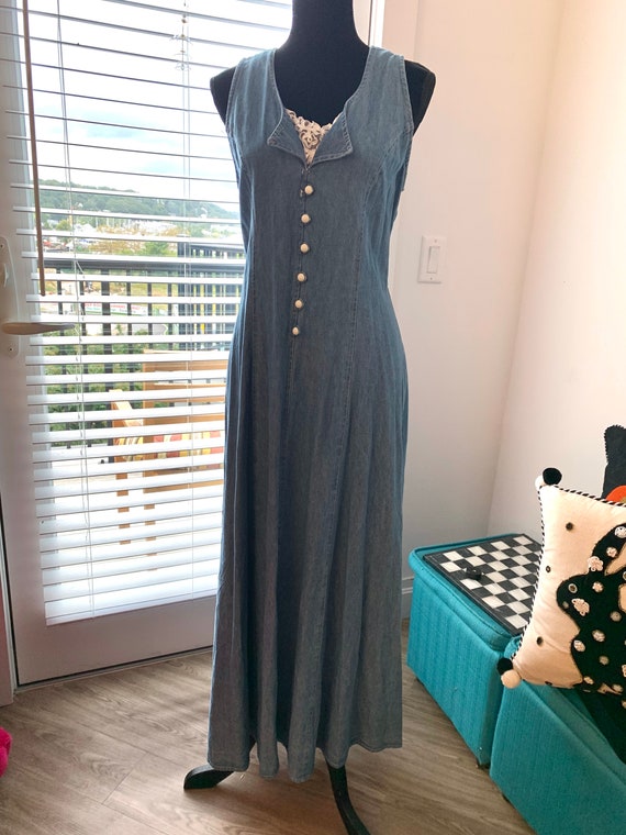 Vintage Denim Dress with Lacy Insert and Curvy Co… - image 8