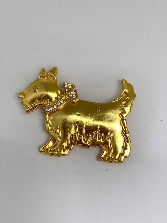 Vintage Scotty Dog Pin, Matte Goldtone Doggie wearing Rhinestone Collar Glamour Jewelry Brooch