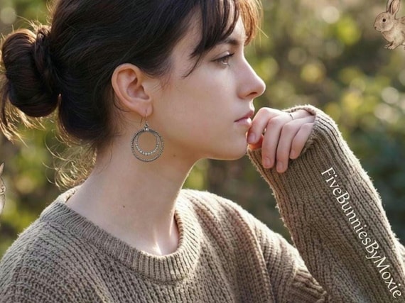 Y2K Sparkly Rhinestone Hoops, Millennial Glamour Jewelry, Vintage Earrings