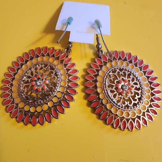 Vintage Y2K Colorful Dangles, Millennial Glamour Jewelry