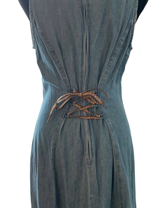 Vintage Denim Dress with Lacy Insert and Curvy Co… - image 6
