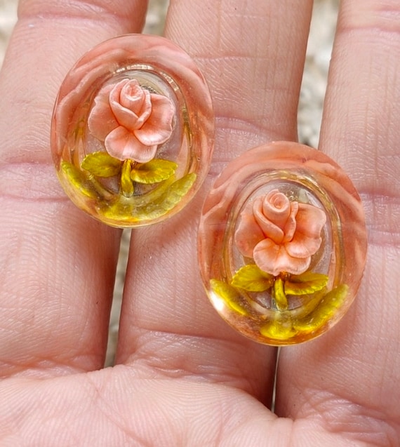 Antique Screw Back Clear Lucite Acrylic Peach Rose Vintage Earrings 40s 50s Post War Jewelry