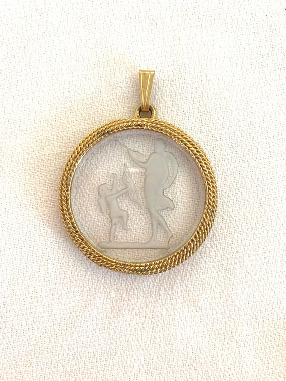 Vintage Angel Cameo Pendant - DIY Necklace or Ornament