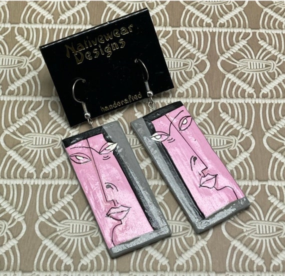 Vintage Abstract Art Dangle Earrings, Hand Painted Lavendery Pink Modernist Face, Unworn Deadstock