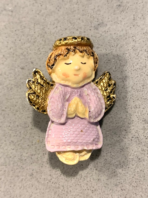 Vintage Angel Pin with Wings and Halo wearing Lavender Dress, So sweet!