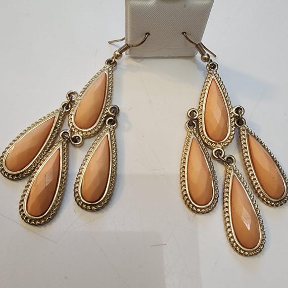 Vintage Y2K Swingy Dangles, Millennial Glamour Jewelry, Demure Peachy Light Coral Resort Statement Earrings