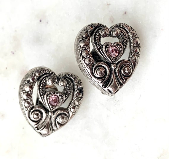 Brighton Style Heart Earrings, Ornate Antiqued Silver tone with Pink Rhinestones, 90s Vintage Clip ons, Date Night, Romantic Gift