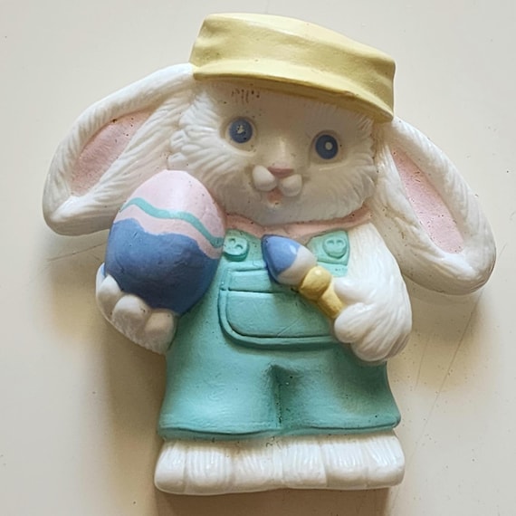 Vintage Bunny Rabbit Brooch Pin