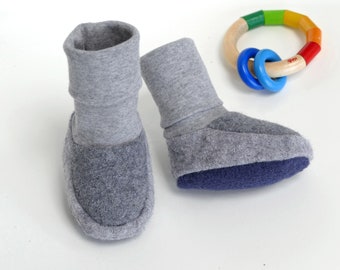 Baby shoes made of 3 colored wool walk with long cuffs in 2 sizes