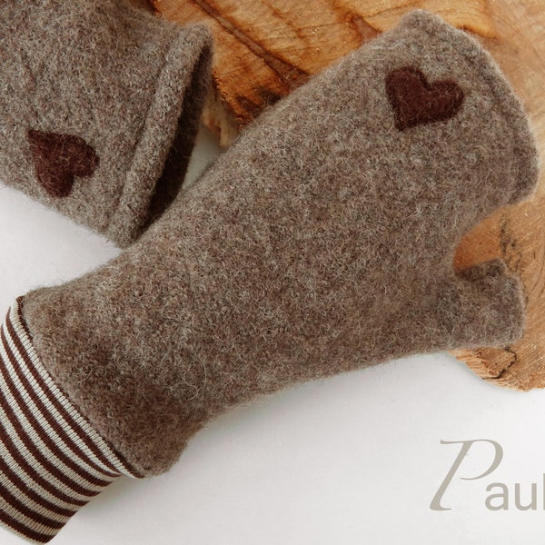 Hand warmers made of 100% wool / wool felt arm warmers for adults / heart appliqué / taupe chocolate