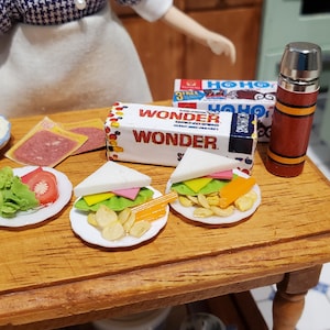 Sandwich deli meat with lettuce, Dollhouse miniature food, 2 plates, Sandwich,chips,carrot strips,1/12 scale