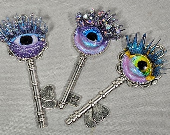 Dragon Eyelash Key