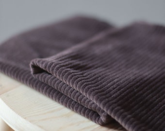 160 cm leftover organic Cordnicky Velvety Cord umber brown Mind the Maker