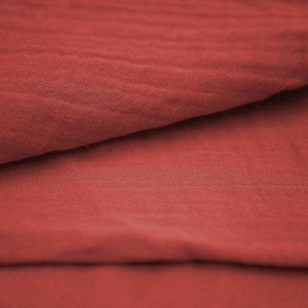 50 cm organic muslin / double gauze american beauty red C.Pauli