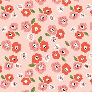 Könnte beinhalten: Ein sich wiederholendes Muster aus stilisierten Blumen in Korallen-, Rosa- und Weißtönen auf hellpfirsichfarbenem Hintergrund. Das florale Design umfasst Blüten in verschiedenen Größen und grüne Blätter, was eine fröhliche und feminine Ästhetik erzeugt.