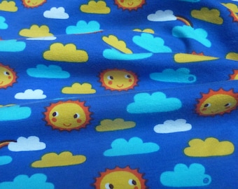 Aproximadamente 40 cm restantes de jersey orgánico. Feliz día, Lillestoff.