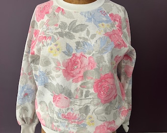 Sudadera con estampado de rosas estilo años 80