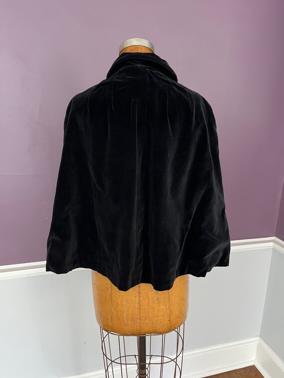 VTG Velvet and Satin Capelet with Arm Holes 40s, … - image 9