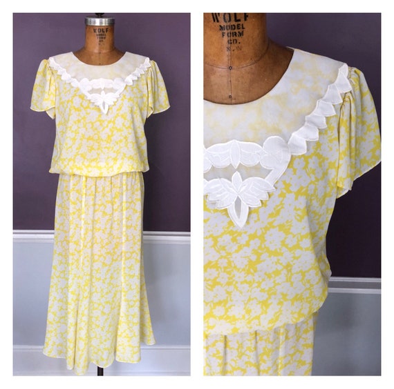 DeLovely 80s does 30s Tulip Sleeve Ditsy Floral … - image 1