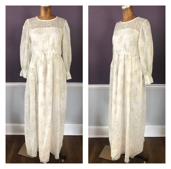 Pretty 70s Prairie Maxi Dress in Printed and Flock