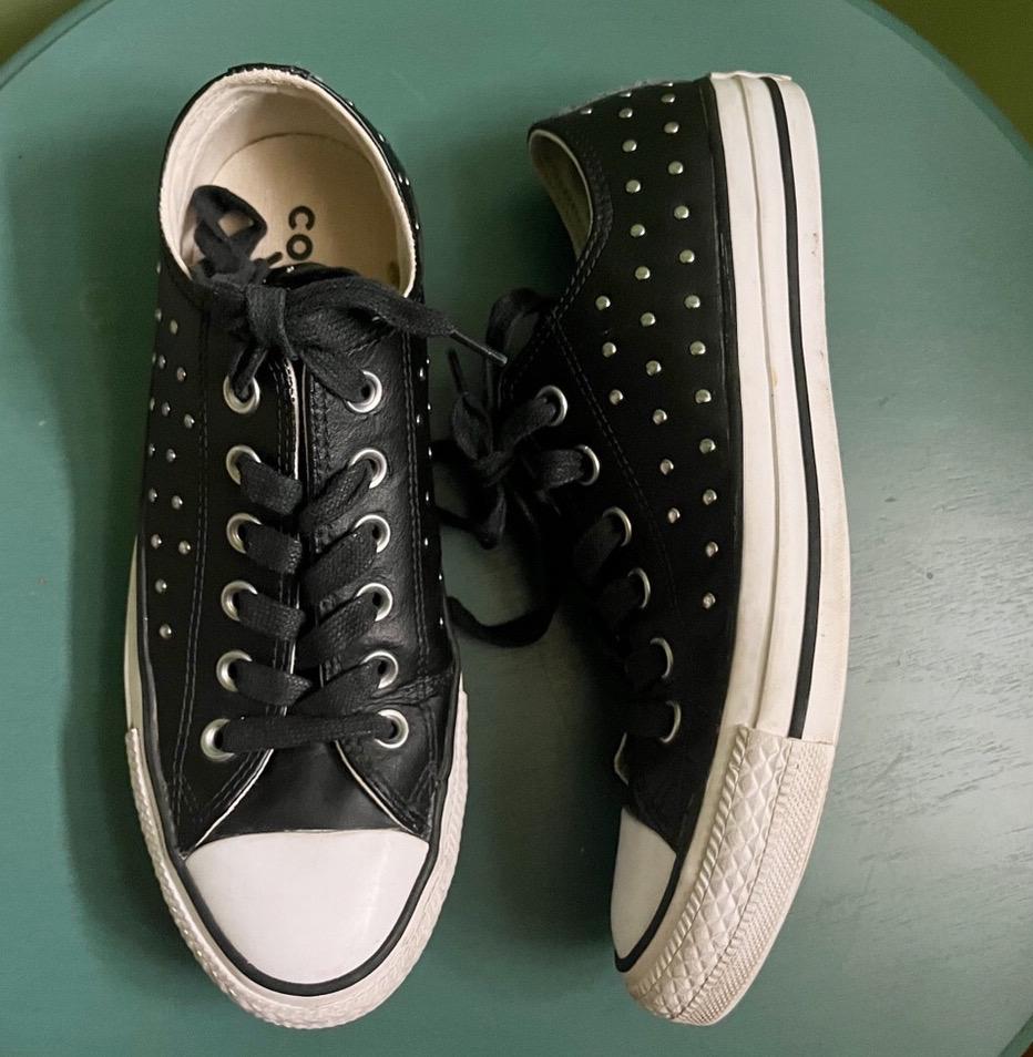 cons shoes 90s