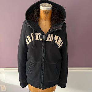Y2K Abercrombie Wolf Jaw Jacket, Faux Fur Lined Hoodie