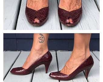 Plum Snakeskin Peep Toe Cone Heel Pumps 70s 80s Evan Picone