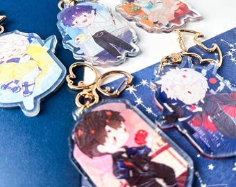 Llaveros de Love and Deepspace hechos por fans