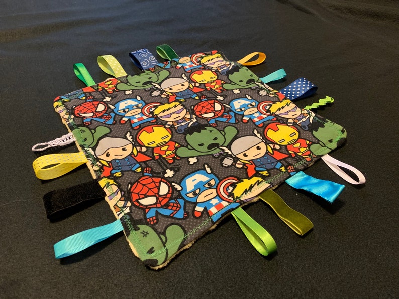 Custom design baby taggie blanket!