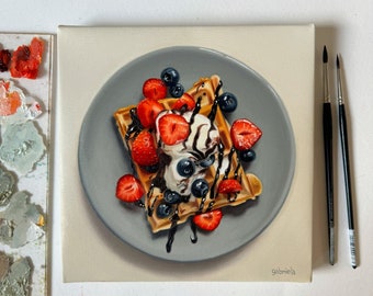 Domingo por la mañana - Waffle Pintura al óleo original - Helado y bayas - Realismo alimentario - Arte hiperrealista