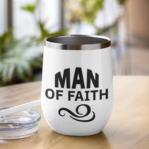 Hombre de fe Texto curvo en negrita Impresión y corte Diseño Descargar en Svg Png Jpg Pdf Eps Dxf, FTH