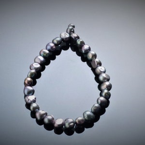 Bracelet made of cultured pearls, black cultured pearls, pearls 7-8 mm