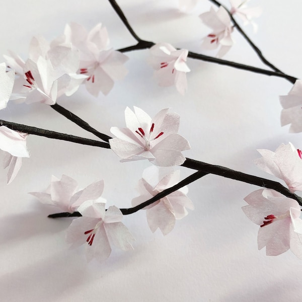 Japanse kersenboomtakken in origami Lichtroze sakurabloemen voor boeketcompositie en bruiloftsdooptafeldecoratie