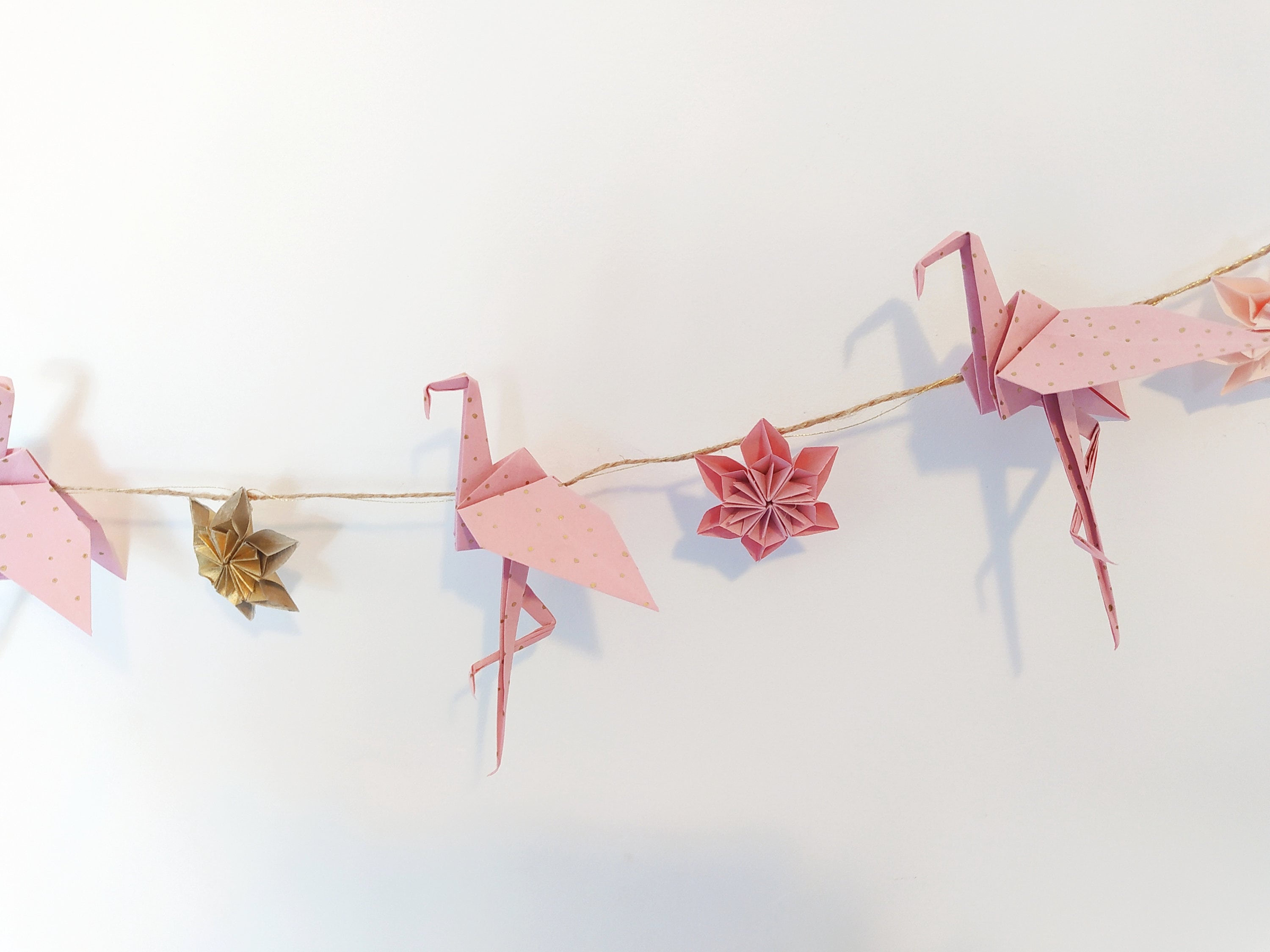 Guirlande en Origami Flamants Roses et Fleurs Exotiques à Personnaliser Pour Décoration Chambre Fill