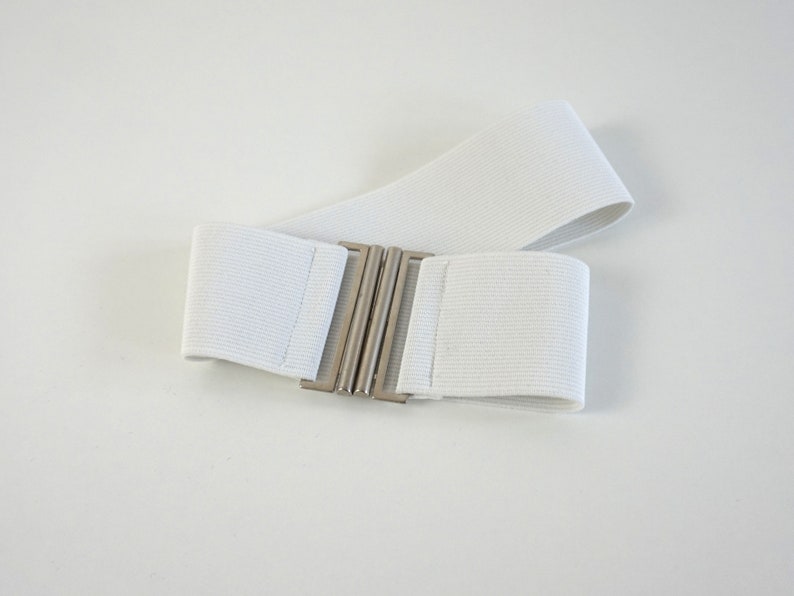 noir, gris, blanc, élastique, ceinture extensible, fermoir métallique Blanc