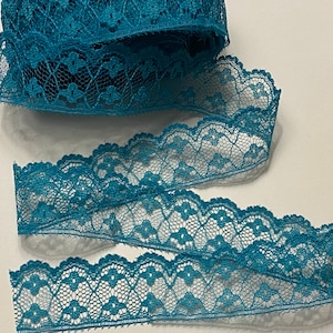 Teal Lace Trim 