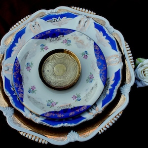 3 plates, porcelain plates and 6 metal coasters, shabby chic plates, pastry plates, collection plates, nostalgic decorative plates, 40s