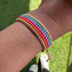 Op San Antonio Spurs geïnspireerde kralenarmband