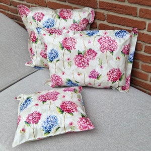 Outdoor cushions - cushions made of oilcloth - hydrangea pattern - the new classic for home and garden decoration - in three different sizes