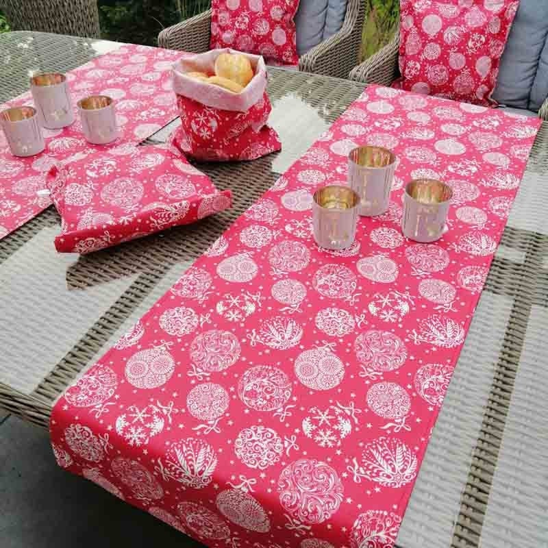 Table runner Christmas ball / Christmas tree ball (coated)