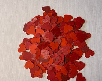 Hand-punched confetti, hearts red mix, 5g