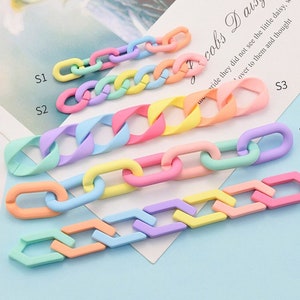 100pcs Matt Links Acrylic Chain Links Mix Color Open Link Size Matt Plastic Chain Links Chain Links Twist Links (ZKPJ217)