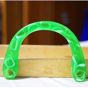 A pair of Acrylic Purse Handles Resin Handbag Handles (ST_L_1184_CE)