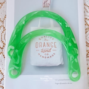 A pair of Acrylic Purse Handles Resin Handbag Handles (ST_L_1184_CE)