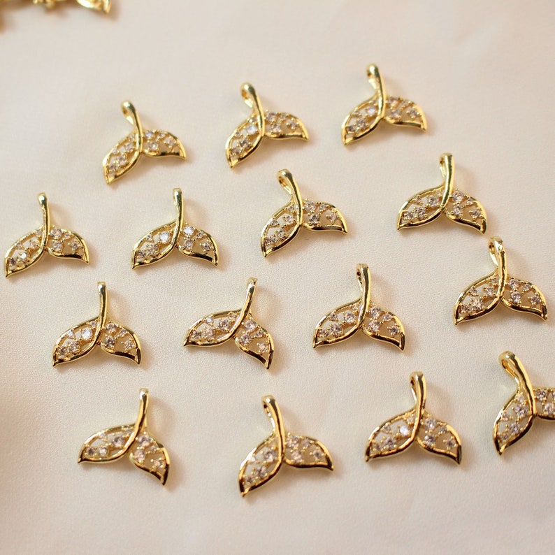 6pcs or baleine queue charmes 18K or plaqué laiton charme 17x18mm pendentif entretoise Bracelet Collier bijoux fournitures DJ_P_125 image 1