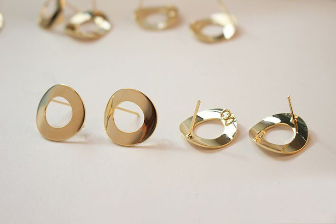 8pcs Circle Gold Earring Post Charms 18K Gold Plated Brass Charm