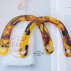 A pair of Acrylic Purse Handles Resin Handbag Handles (ST_L_1184_CE)