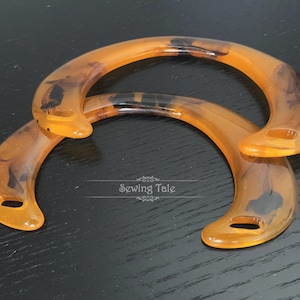 A pair of Acrylic Purse Handles Resin Handbag Handles (ST_BL_046)