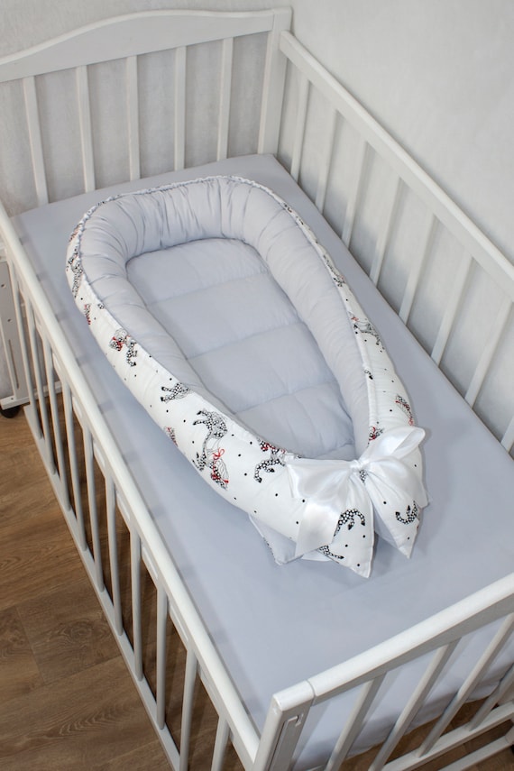snuggle baby bed